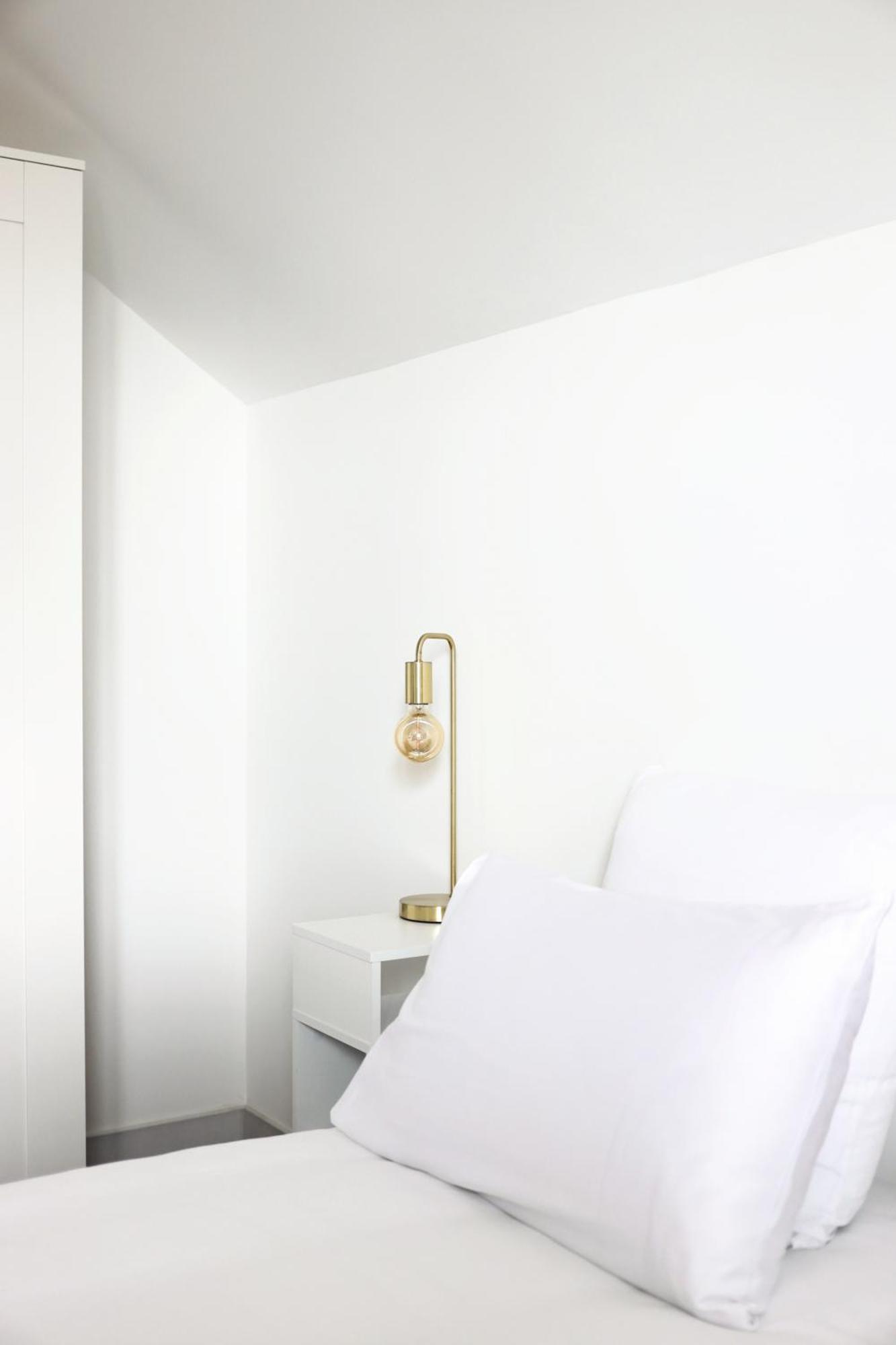 L'Equinoxe - Parking Prive - Zapart'Hotels Malesherbes Εξωτερικό φωτογραφία