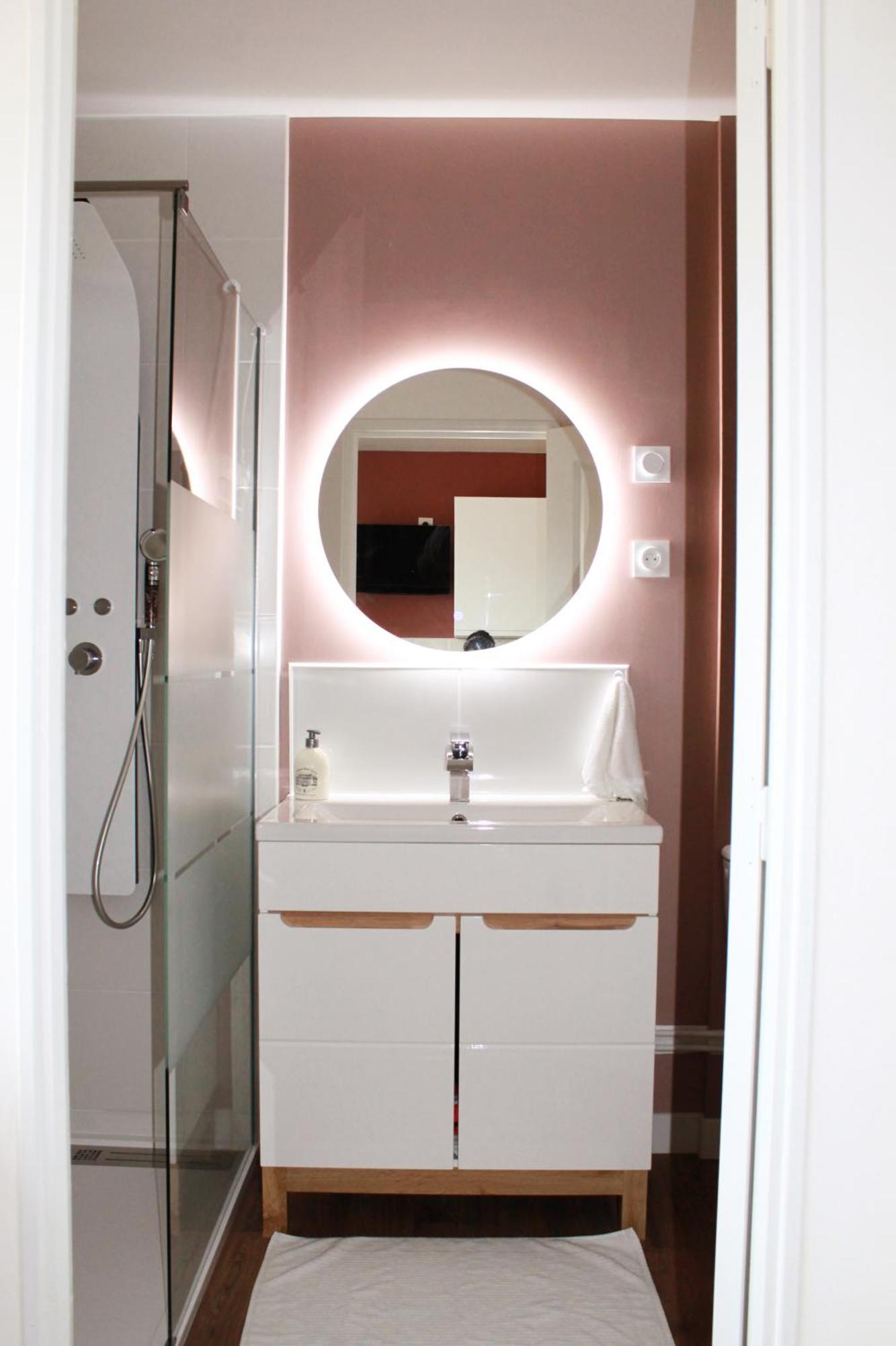 L'Equinoxe - Parking Prive - Zapart'Hotels Malesherbes Εξωτερικό φωτογραφία