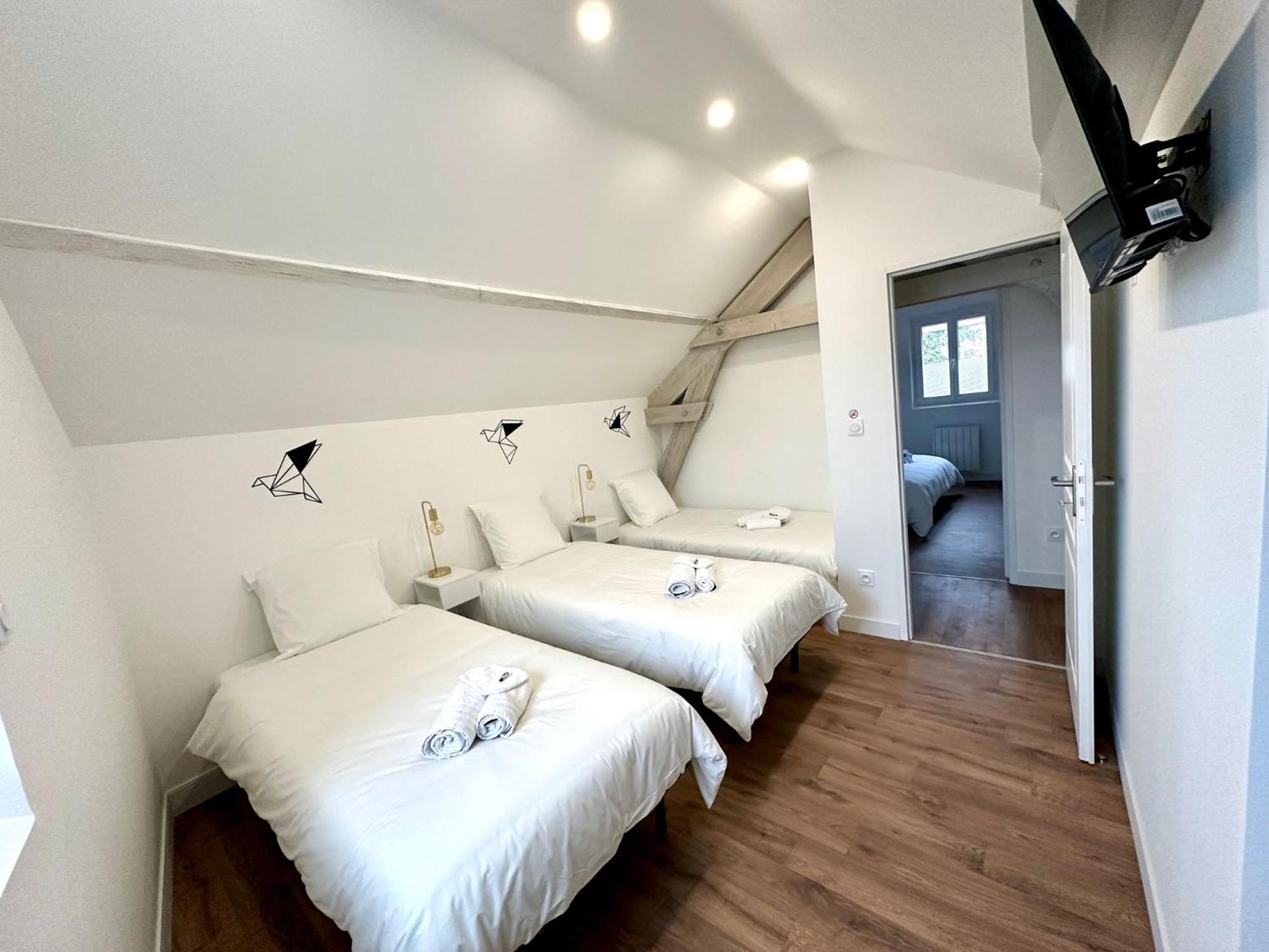 L'Equinoxe - Parking Prive - Zapart'Hotels Malesherbes Εξωτερικό φωτογραφία