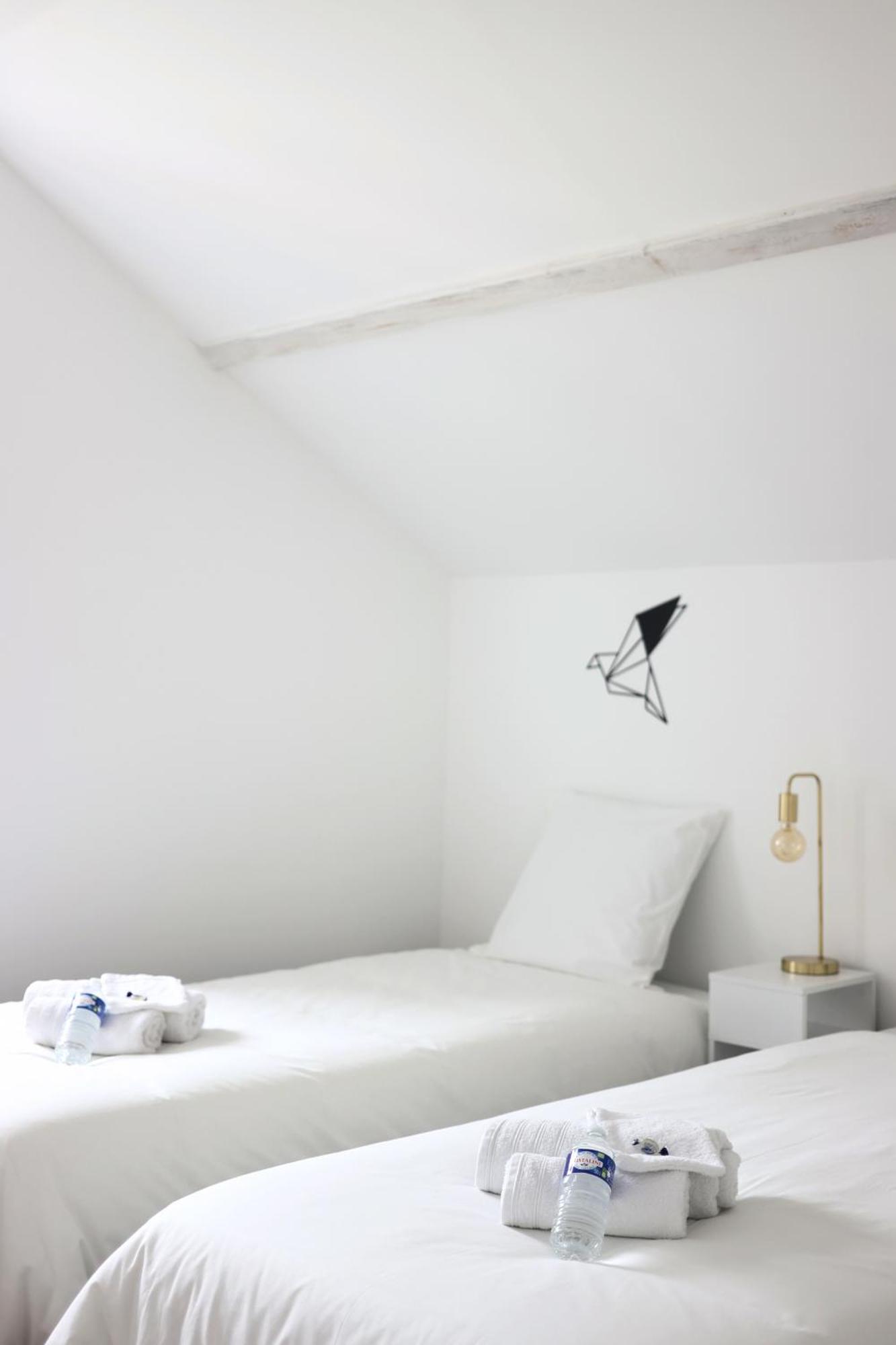 L'Equinoxe - Parking Prive - Zapart'Hotels Malesherbes Εξωτερικό φωτογραφία