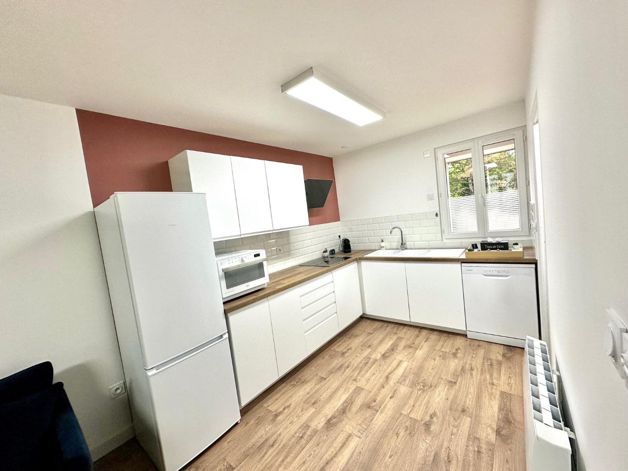 L'Equinoxe - Parking Prive - Zapart'Hotels Malesherbes Εξωτερικό φωτογραφία