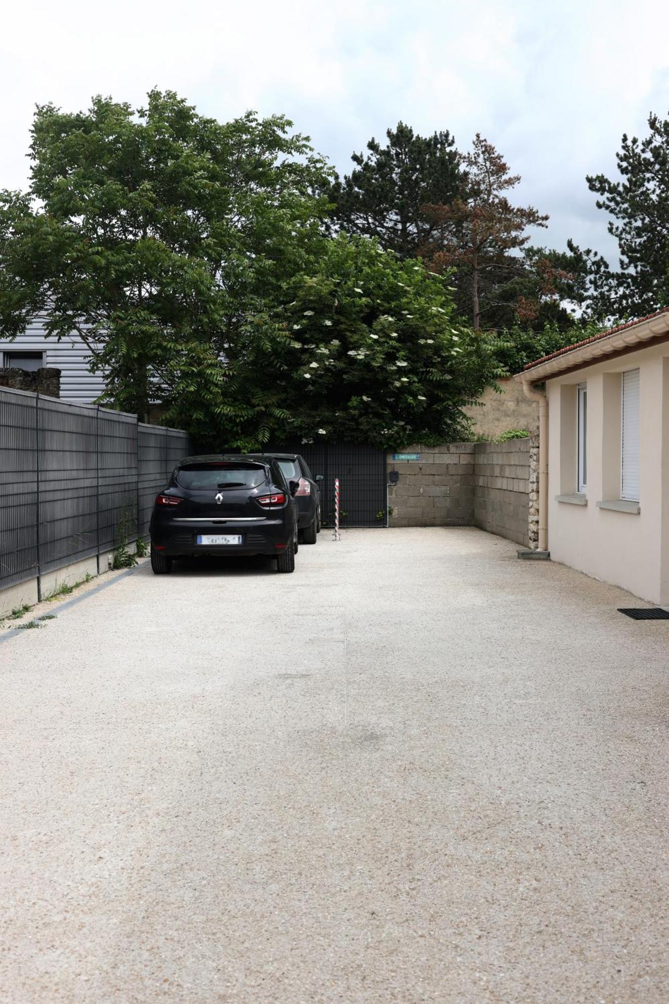 L'Equinoxe - Parking Prive - Zapart'Hotels Malesherbes Εξωτερικό φωτογραφία